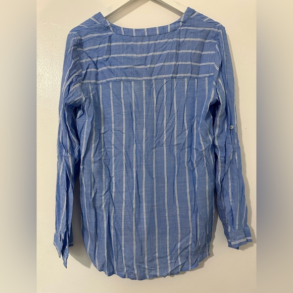 BNWT button up top - Picture 2 of 2